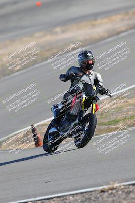 media/Feb-05-2023-Classic Track Day (Sun) [[c35aca4a42]]/Group 2/session 4 turn 4/